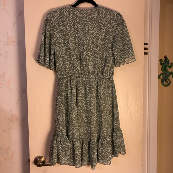 EcoWish Green Patterned Dress size M - Picture 2 of 8